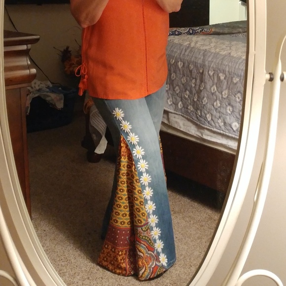 jeaniemade Denim - jeaniemade This Is A Prop Picture Of The Way Bell-Bottoms Fall.